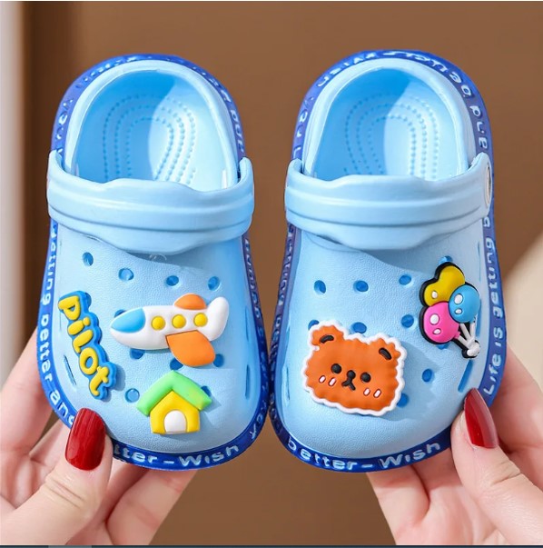 Sandalia Crocs  Infantil Antiderrapante e Impermeável