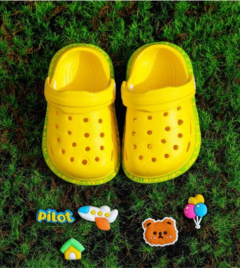 Sandalia Crocs  Infantil Antiderrapante e Impermeável